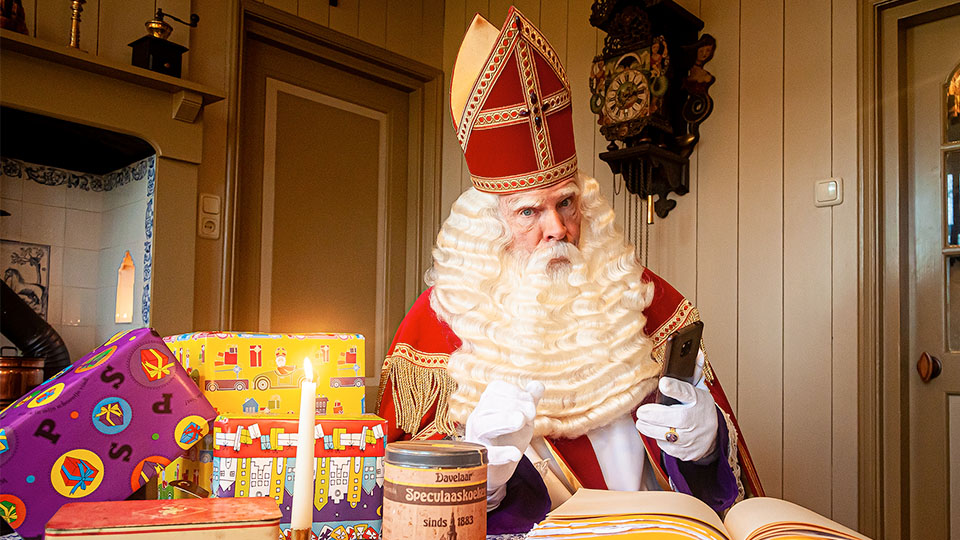 Sinterklaas telefoon afrekenen Sinterklaaskrullen webshop